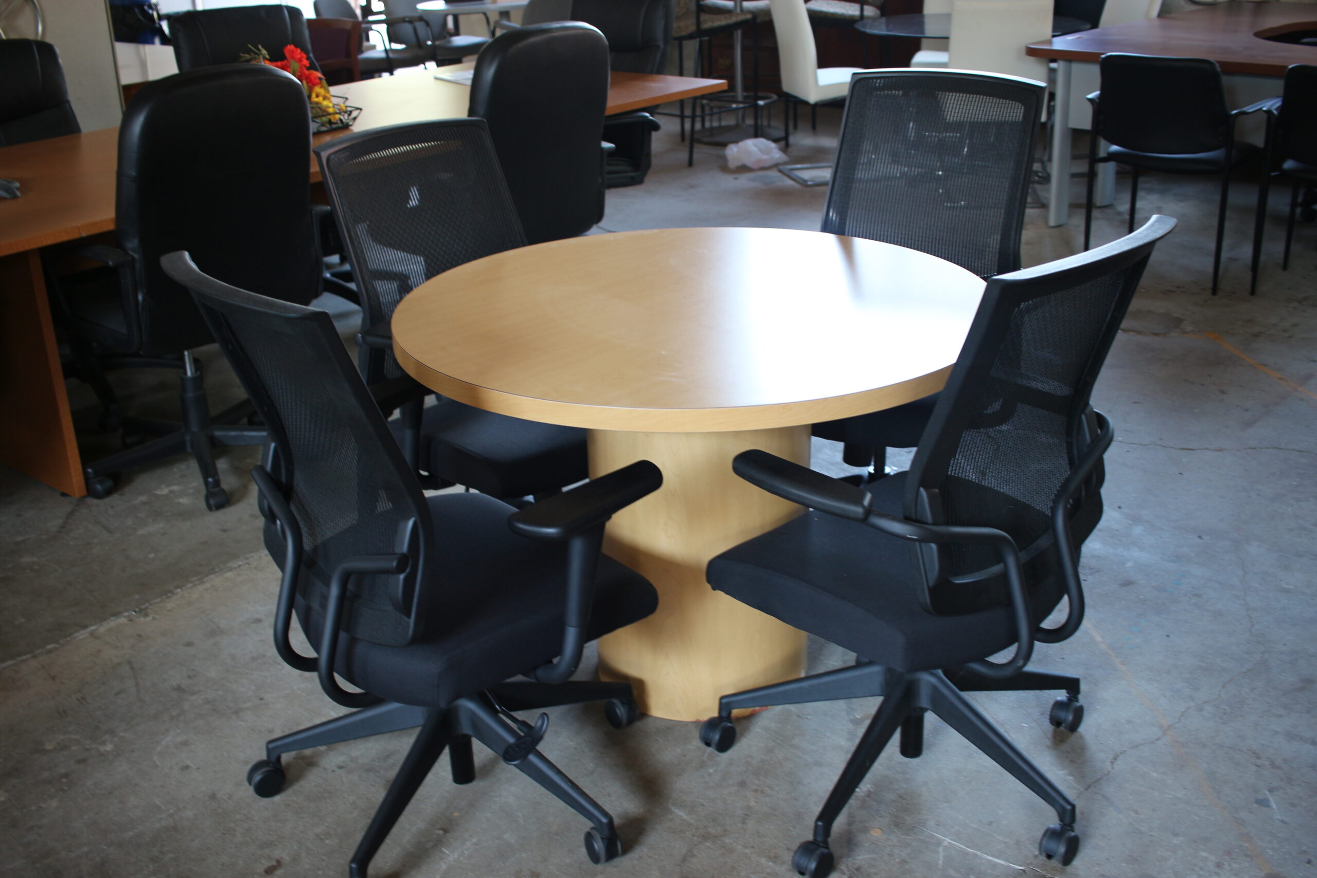 42 Round Table Brown Office Solutions, 42 Inch Round Conference Table